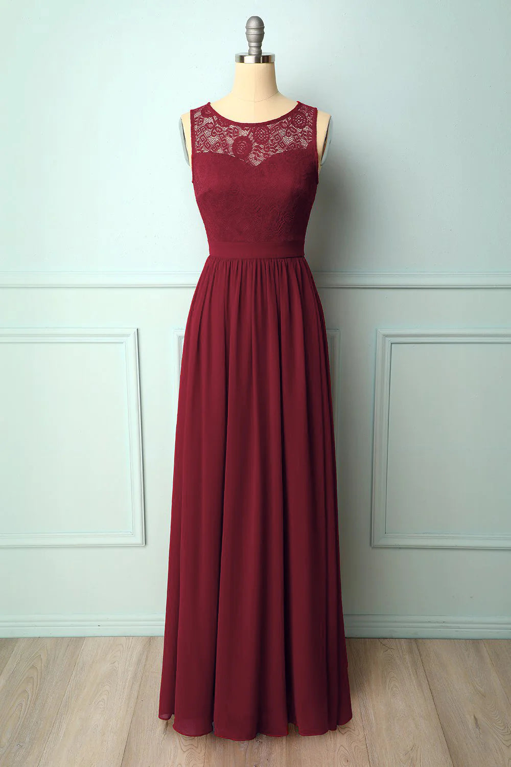 Simple Floor Length Lace And Tulle Evening Party Dress
