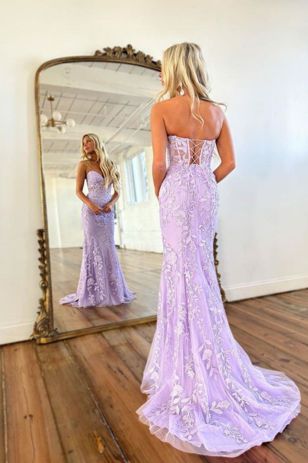 Lilac Mermaid Corset Back Long Formal Dress With Appliques