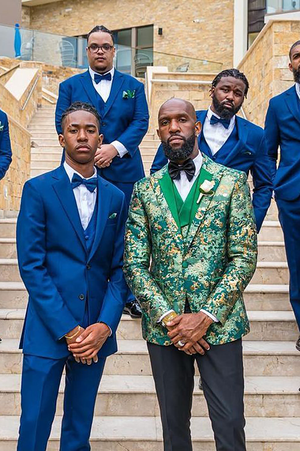 Green Peak Lapel 3 Piece Men's Formal Wedding Suits